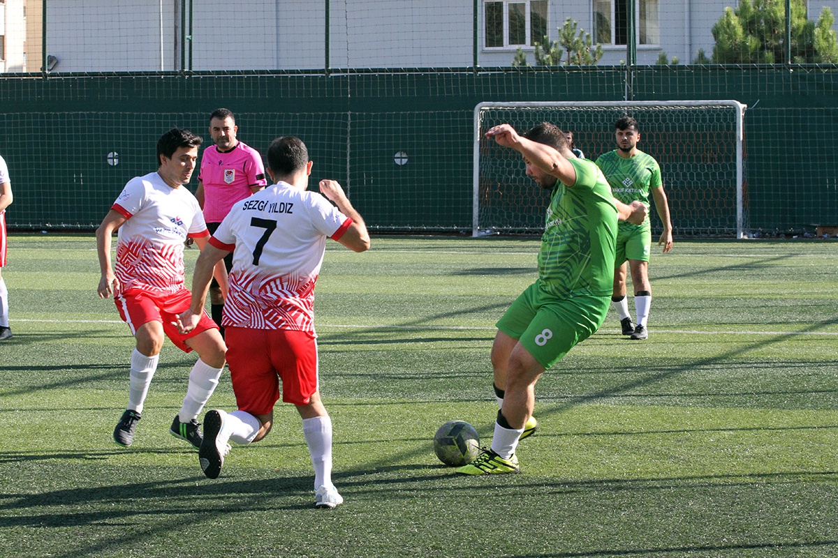 BT Atletik Penaltılarla Güldü...