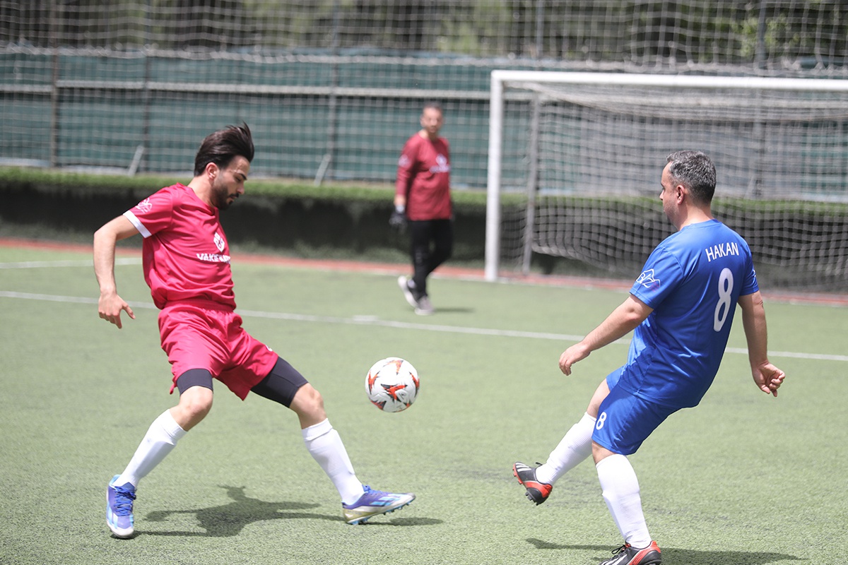 İzmir Turnuvası Start Aldı